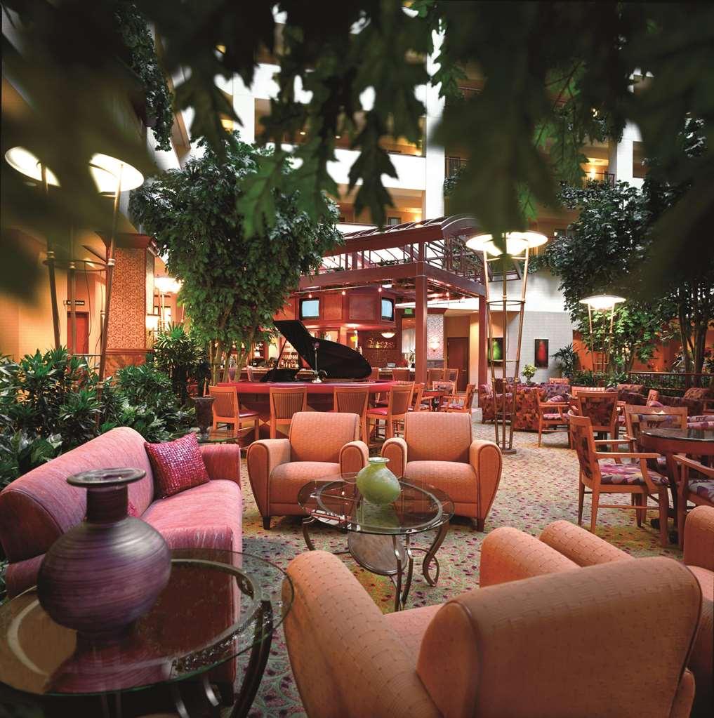 Embassy Suites Hot Springs - Hotel & Spa Interior photo