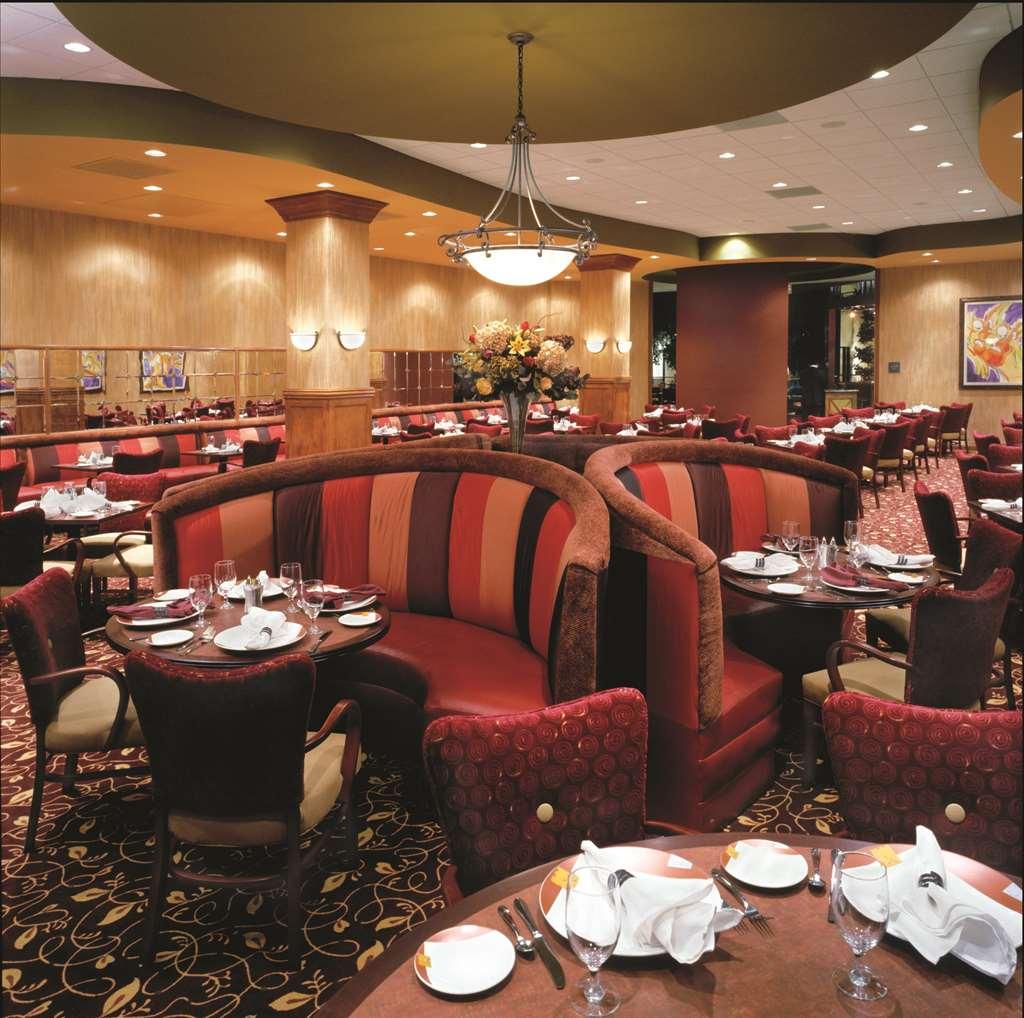 Embassy Suites Hot Springs - Hotel & Spa Restaurant photo